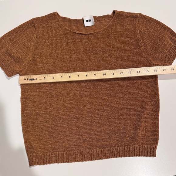 DKNY short sleeve woven scoop neck sweater women’s size S/M - Picture 10 of 11